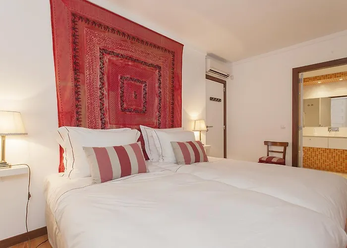 Bairrus - Alfama Ii Lisboa