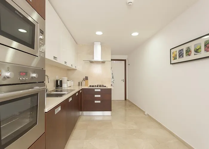 Bairrus - Alfama Ii Lisboa